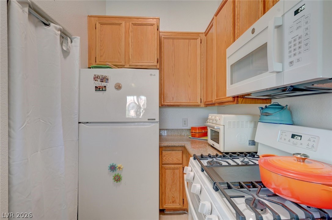 Photo 11 of 50, 3318 N Decatur Boulevard #2072