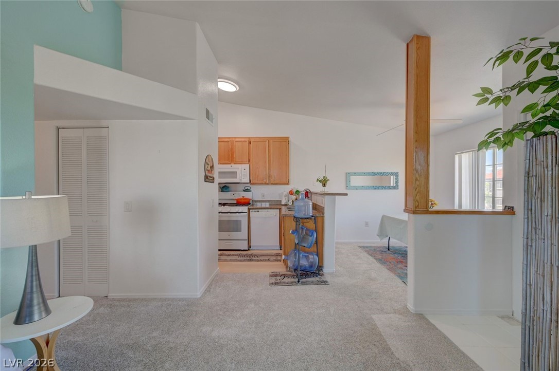 Photo 16 of 50, 3318 N Decatur Boulevard #2072