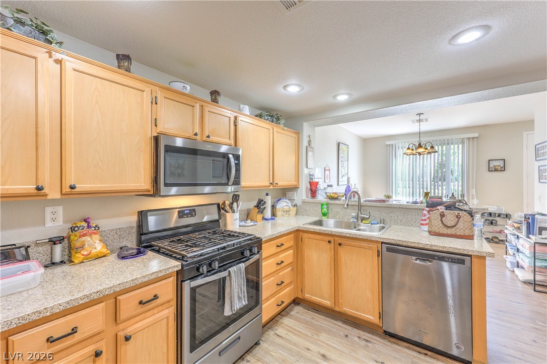 Photo 13 of 35, 10200 Deerfield Beach Avenue #102