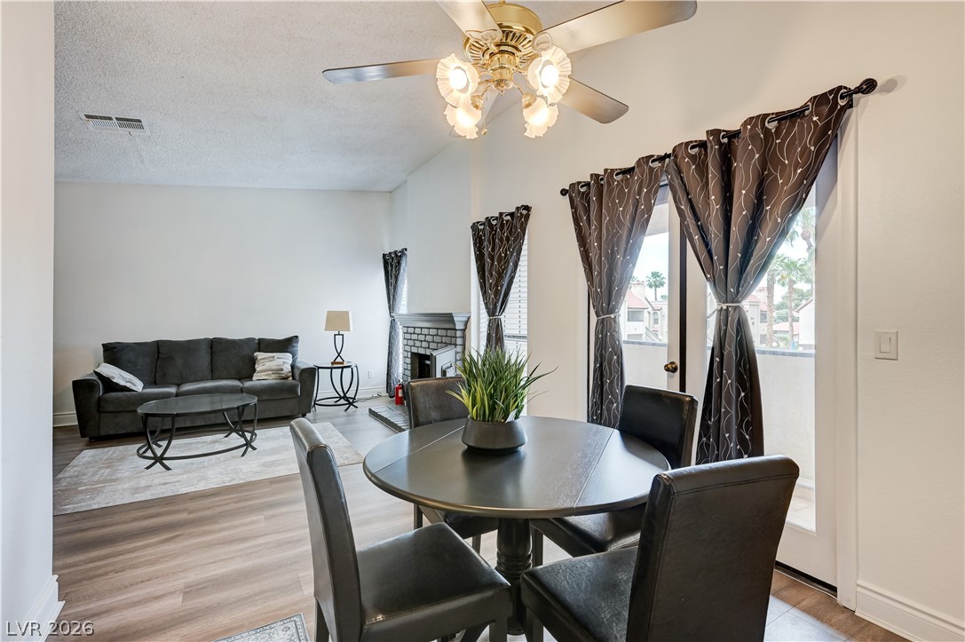 Photo 12 of 39, 1751 E Reno Avenue #228