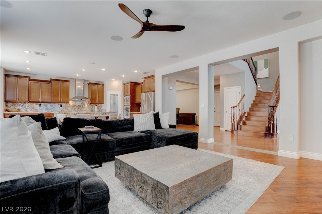 8584 Myrtle Flag Avenue, Las Vegas 89178