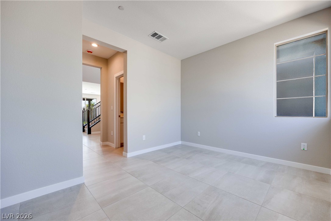 Photo 9 of 22, 9912 Juniper Valley Street