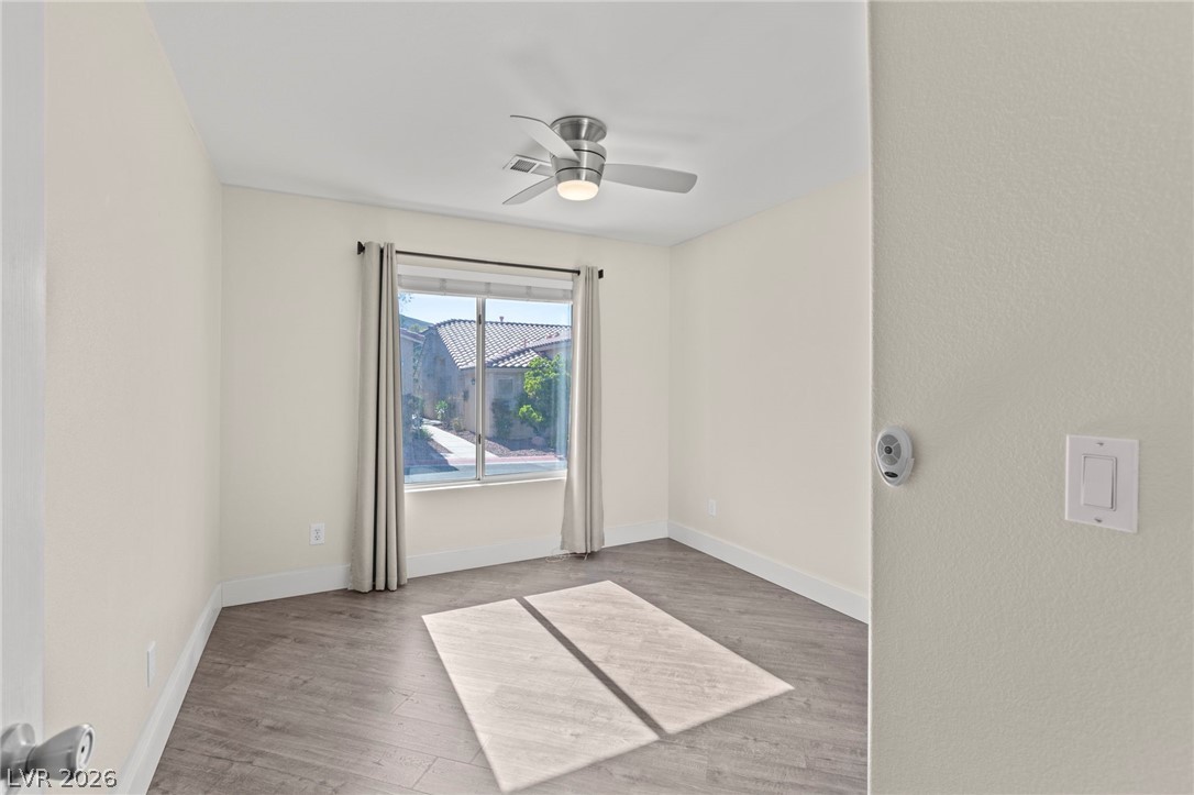 Photo 26 of 50, 3352 Kylemore Street #103