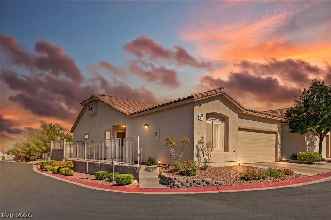 3352 Kylemore Street #103, Las Vegas 89129