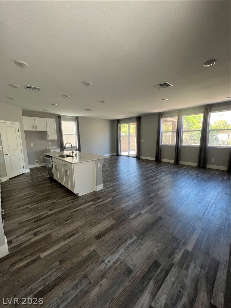 Photo 4 of 8726 Sand Verbena Avenue