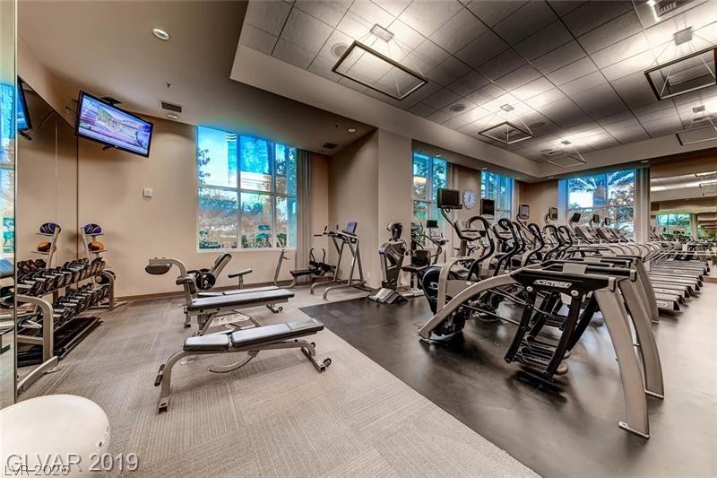 Photo 14 of 15, 135 E Harmon Avenue #2816