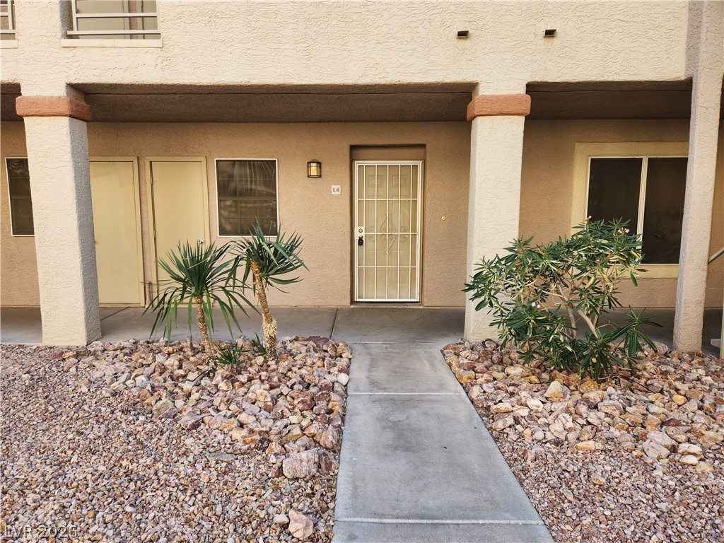 Photo 3 of 2060 Mesquite Lane #104