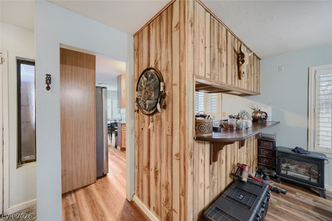 Photo 7 of 28, 7119 Montcliff Avenue