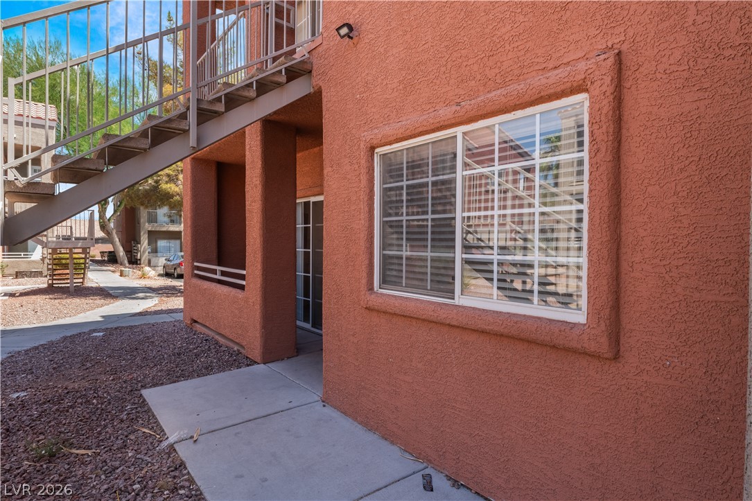 Photo 5 of 4730 E Craig Road #1058