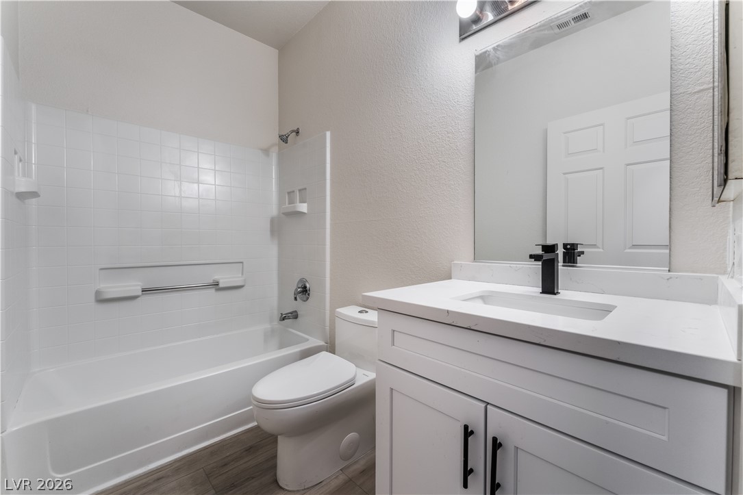 Photo 26 of 30, 4730 E Craig Road #1058