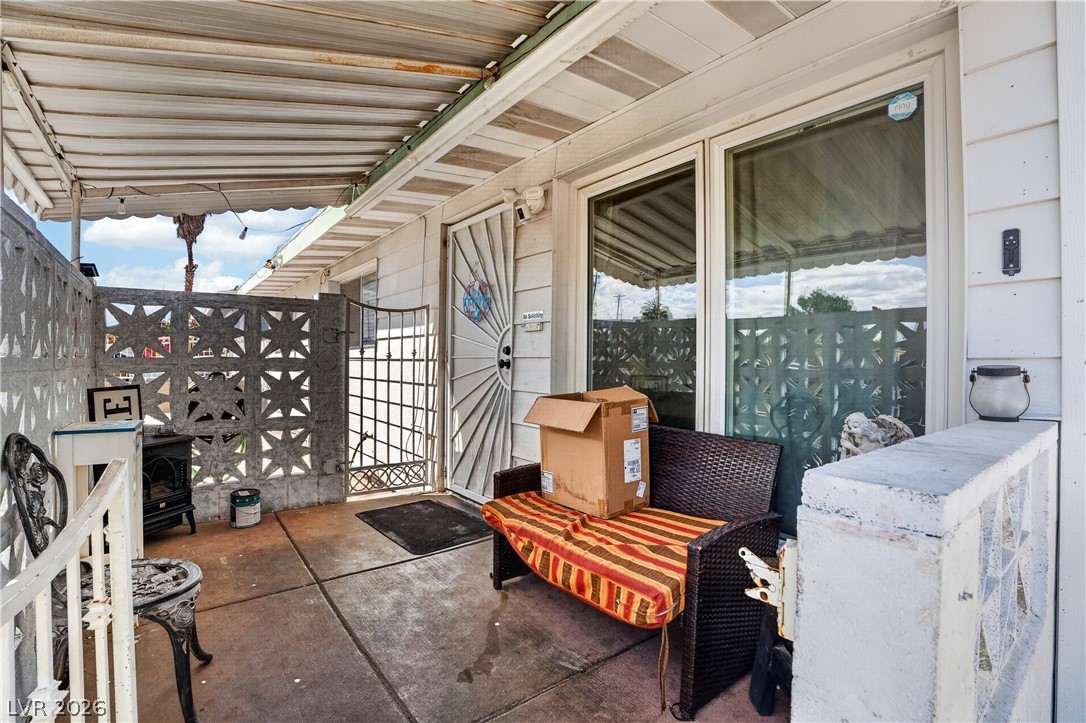 Photo 4 of 4686 Sheppard Drive