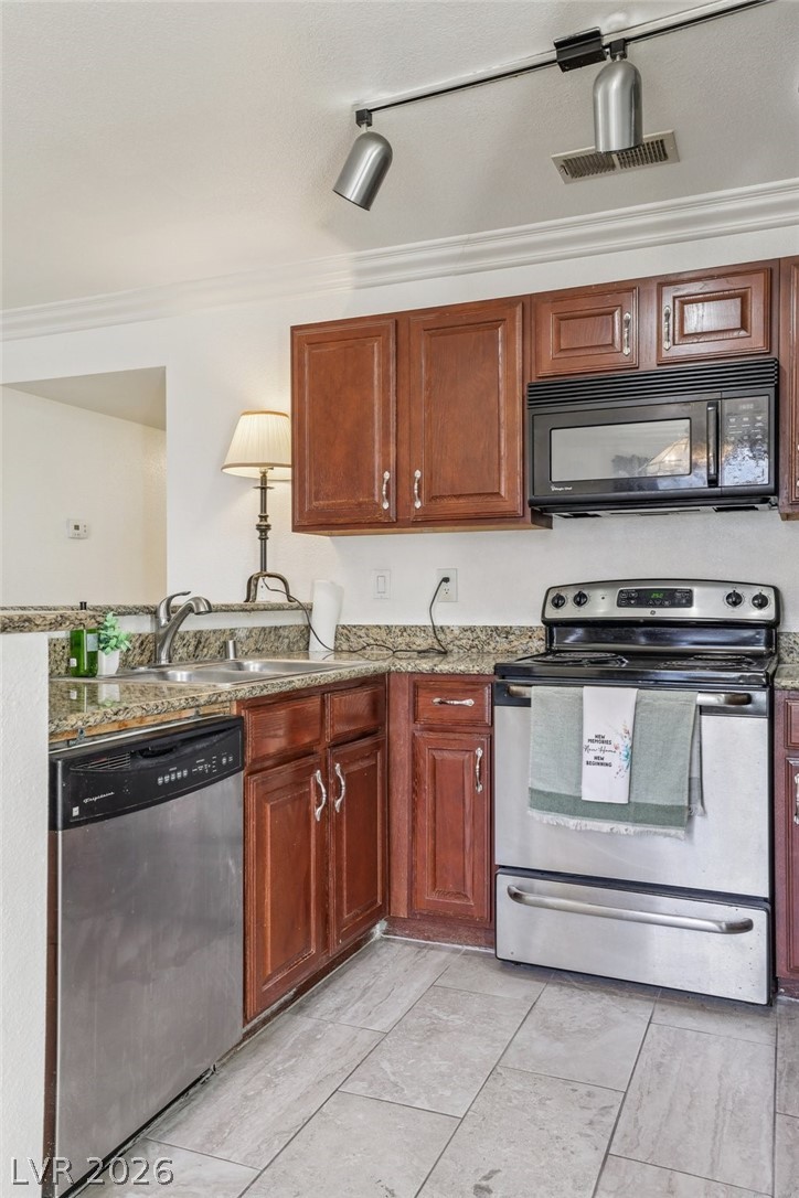 Photo 15 of 27, 4050 Pacific Harbors Drive #112