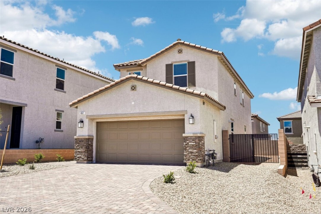652 Tranquil Bay Court, Henderson