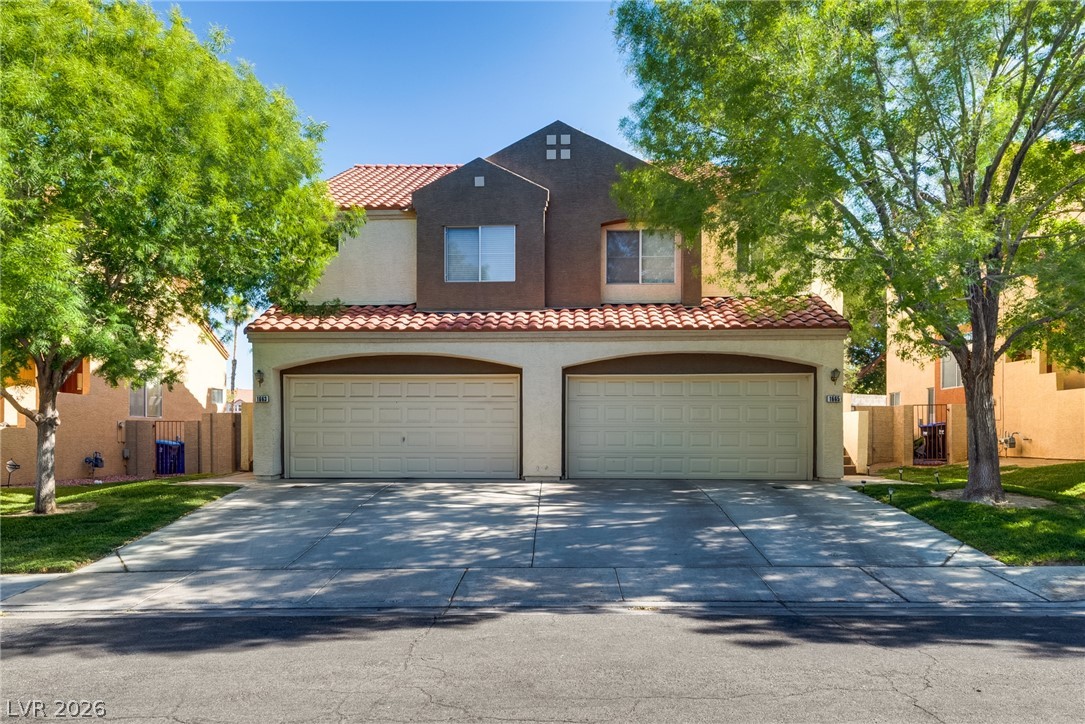 Photo 2 of 1665 Britannia Avenue