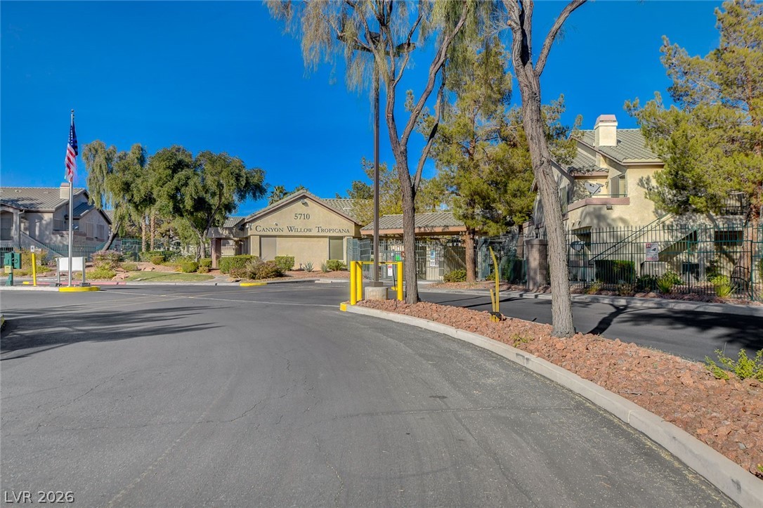 Photo 33 of 35, 5710 E Tropicana Avenue #2088