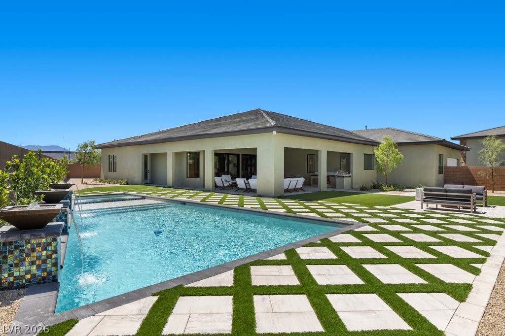 Photo 42 of 66, 269 Doobie