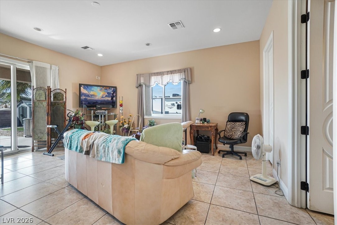 Photo 43 of 67, 78 Siddall Avenue