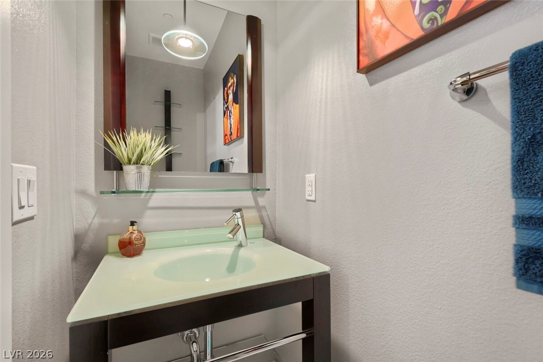 Photo 16 of 35, 9050 W Tropicana Avenue #1152