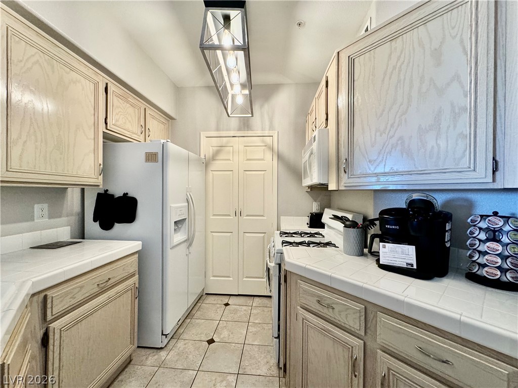 Photo 7 of 17, 7151 S Durango Drive #307