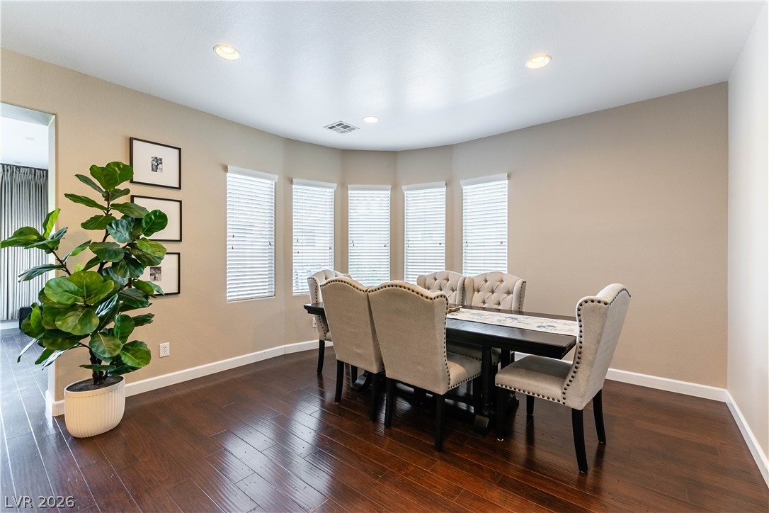 Photo 9 of 35, 2488 Sturrock Drive