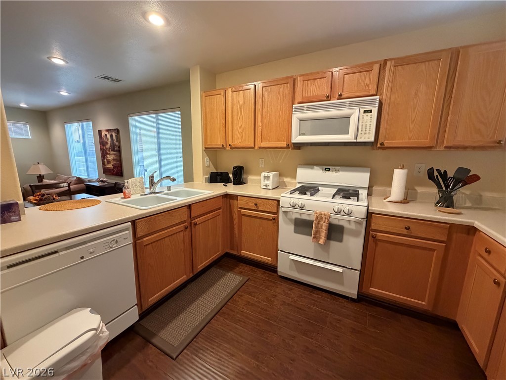 Photo 9 of 29, 9125 Epworth Avenue