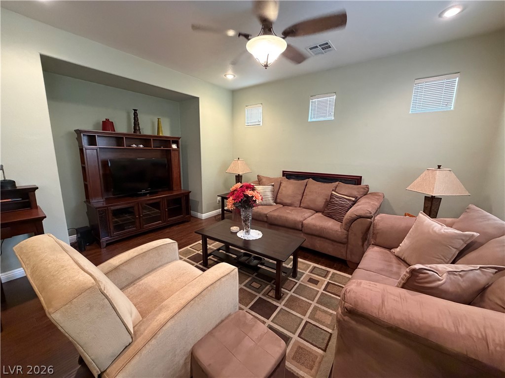 Photo 6 of 29, 9125 Epworth Avenue