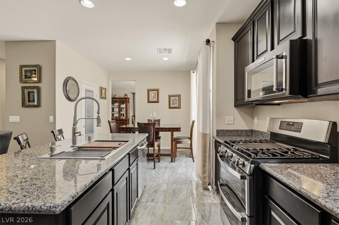 Photo 9 of 47, 5508 Talmo Street