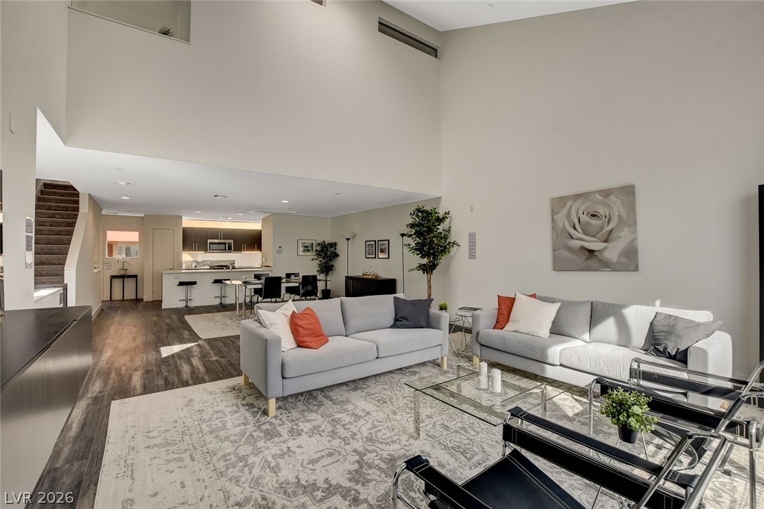 1998 Lewis Avenue, Las Vegas