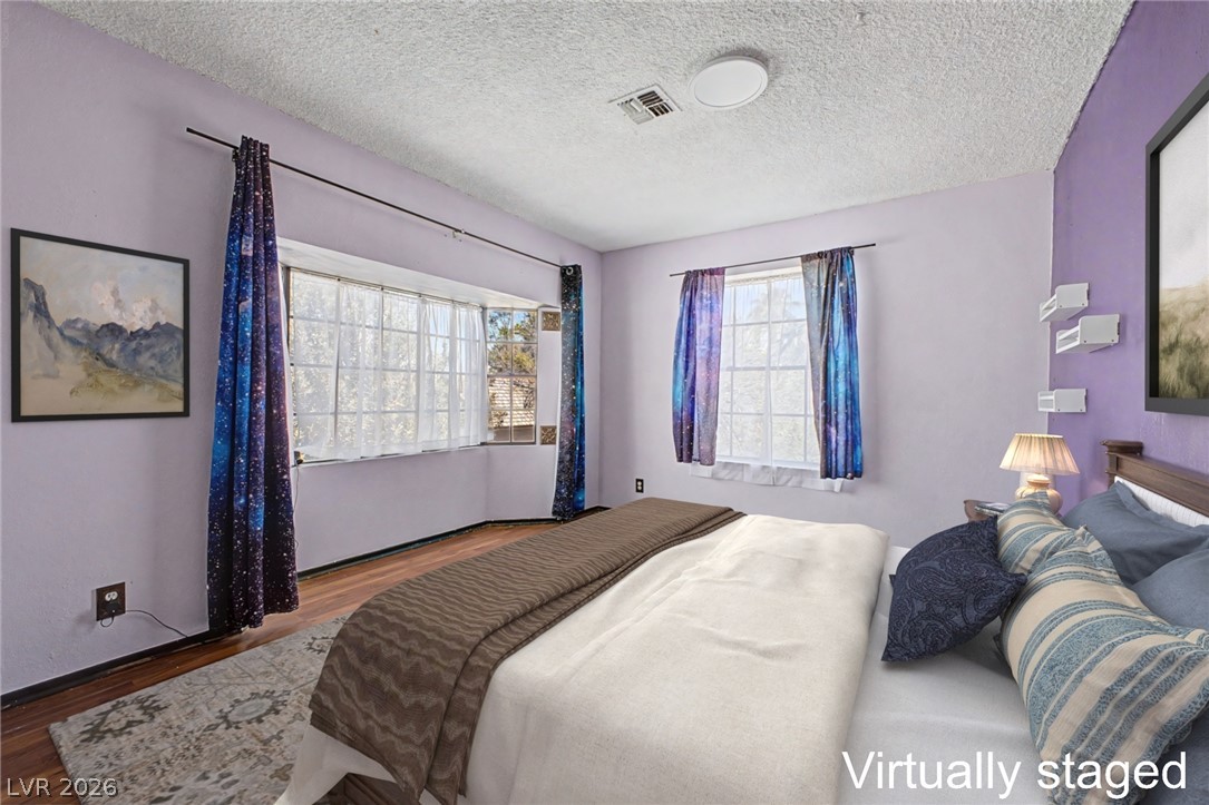 Photo 16 of 39, 3979 Salisbury Place