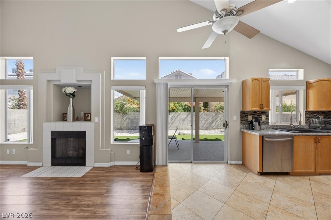 Photo 19 of 41, 7924 McDowell Drive