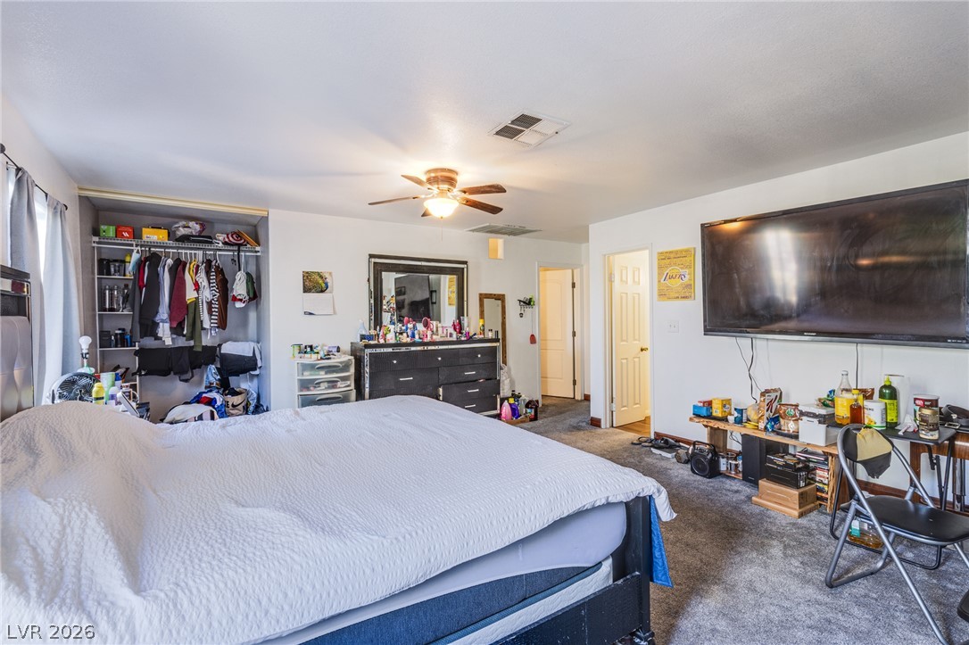 Photo 8 of 19, 3924 Voxna Street