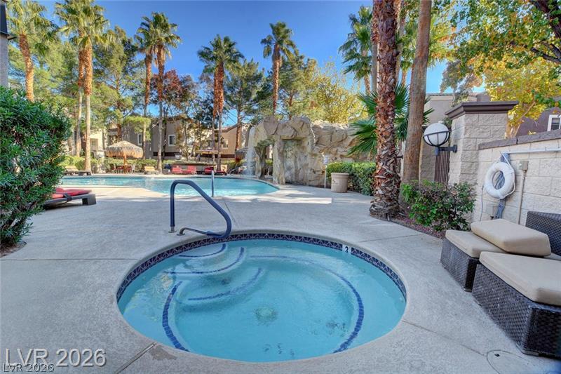 Photo 21 of 27, 5250 S Rainbow Boulevard #1046