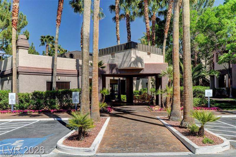 Photo 14 of 27, 5250 S Rainbow Boulevard #1046