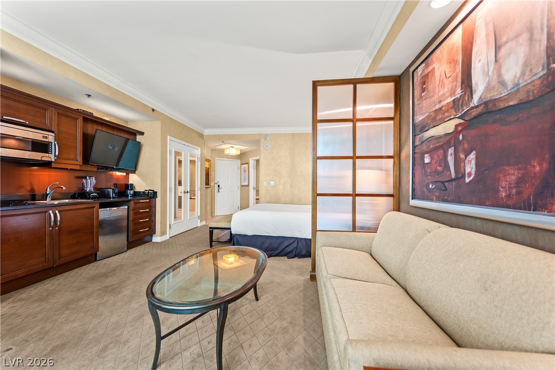 Photo 17 of 51, 145 E Harmon Avenue #1104