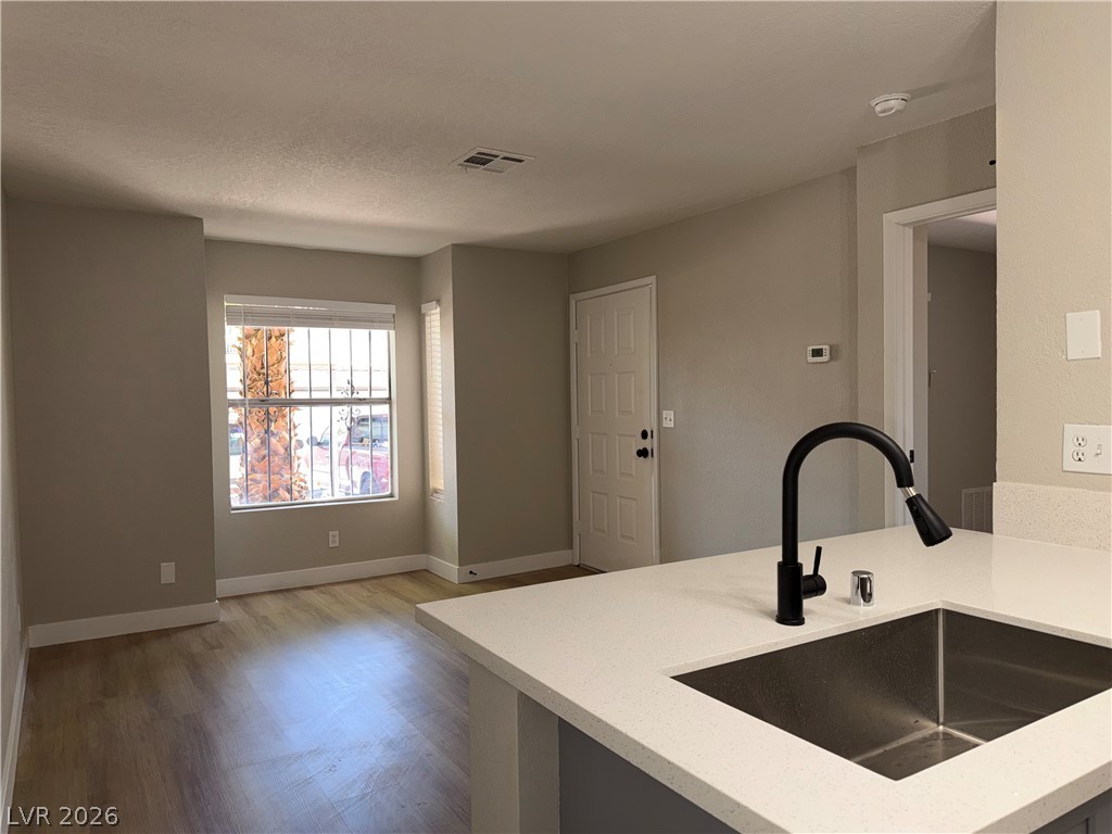 Photo 6 of 21, 3602 Gaylord Drive #158