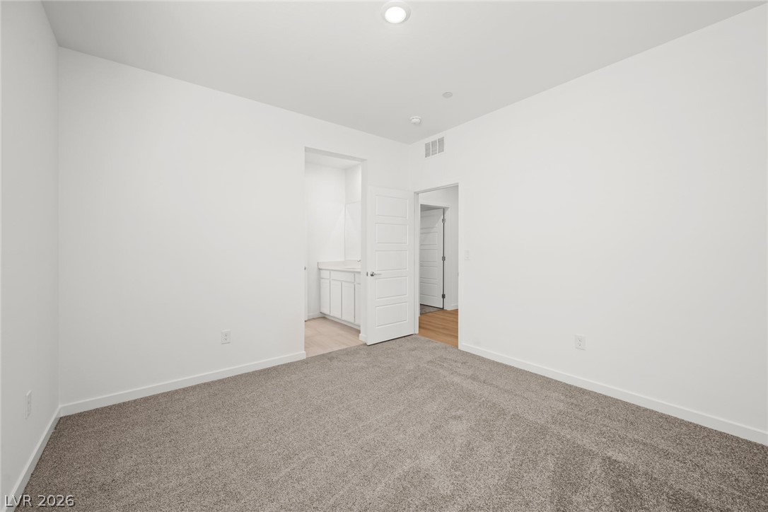 Photo 9 of 28, 10910 Lewis Pointe Avenue