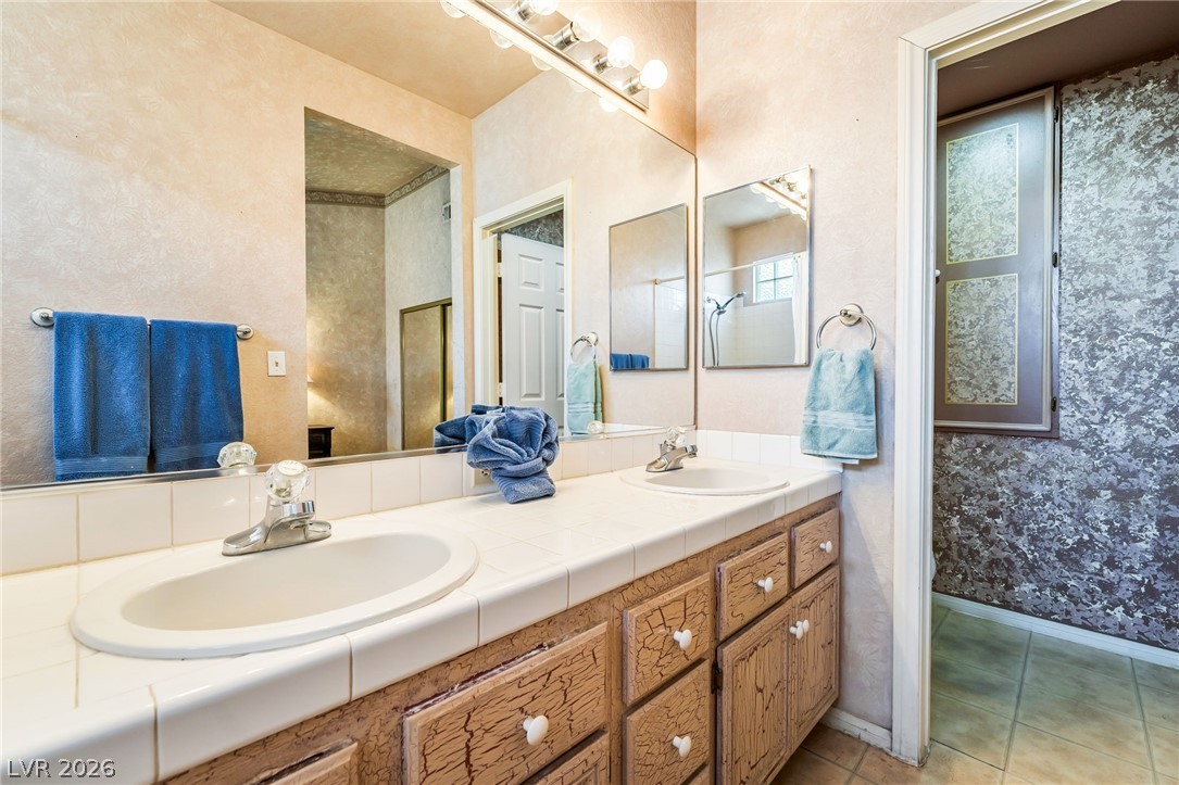 Photo 27 of 31, 5155 W Tropicana Avenue #2087
