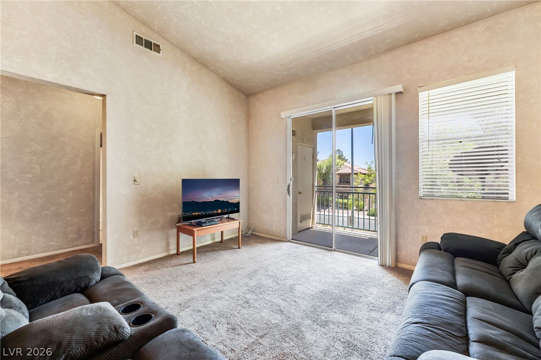 Photo 7 of 31, 5155 W Tropicana Avenue #2087