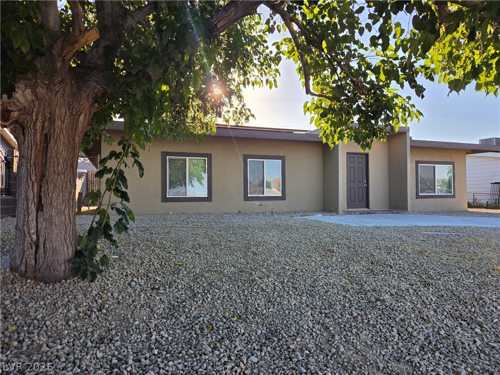 Photo 8 of 21, 3175 Palmdale Street