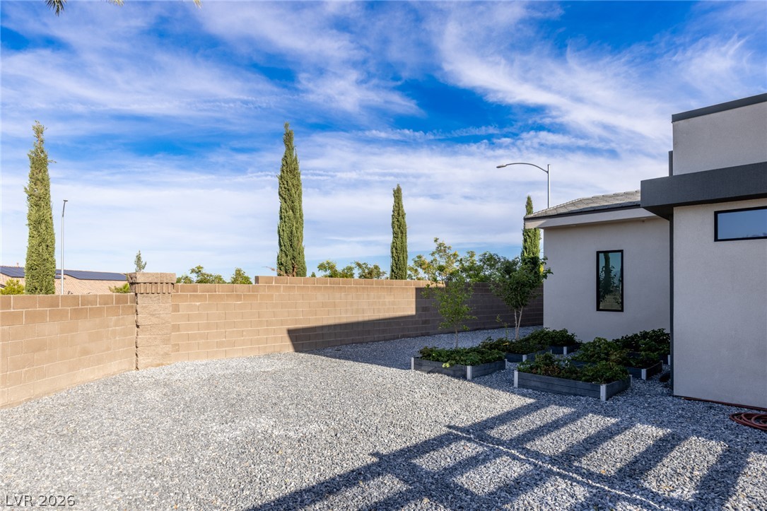 Photo 51 of 51, 4367 N Fort Apache Road