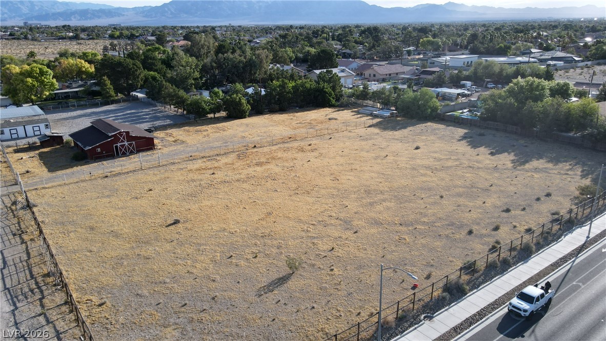 Photo 5 of Lone Mountain
