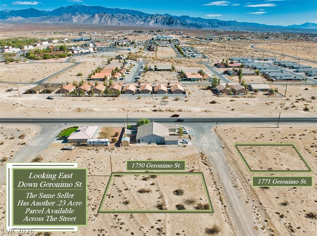 Photo 3 of 1750 Geronimo Street