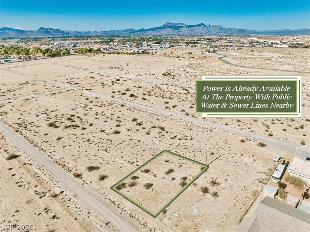 Photo 11 of 17, 1750 Geronimo Street