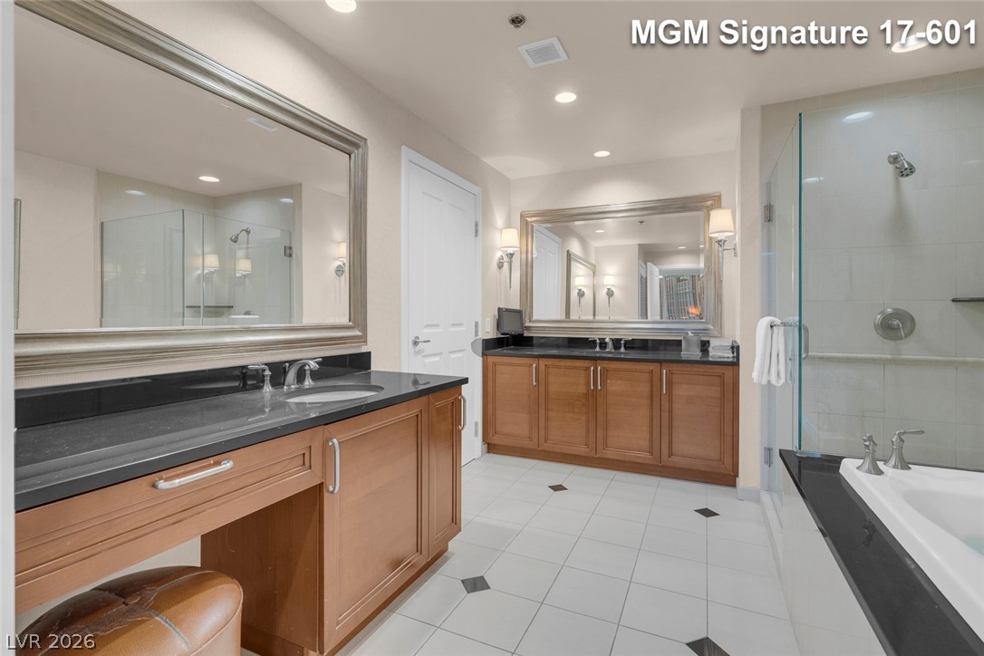 Photo 32 of 85, 145 E Harmon Avenue #1701&1703