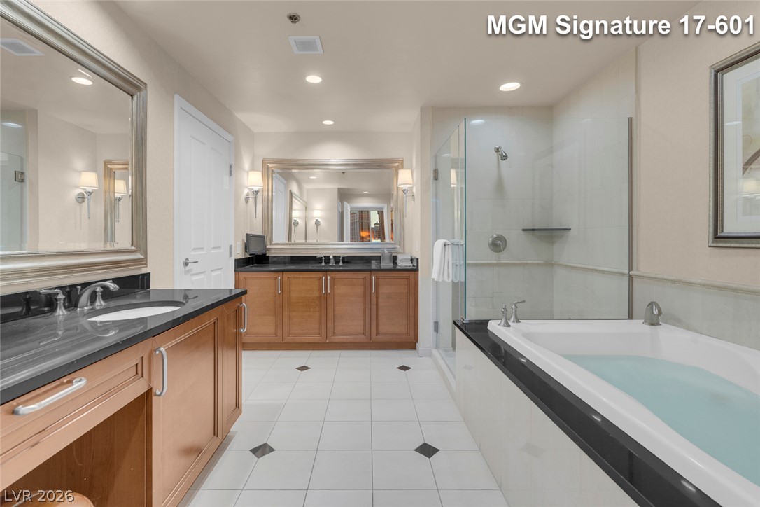 Photo 33 of 85, 145 E Harmon Avenue #1701&1703