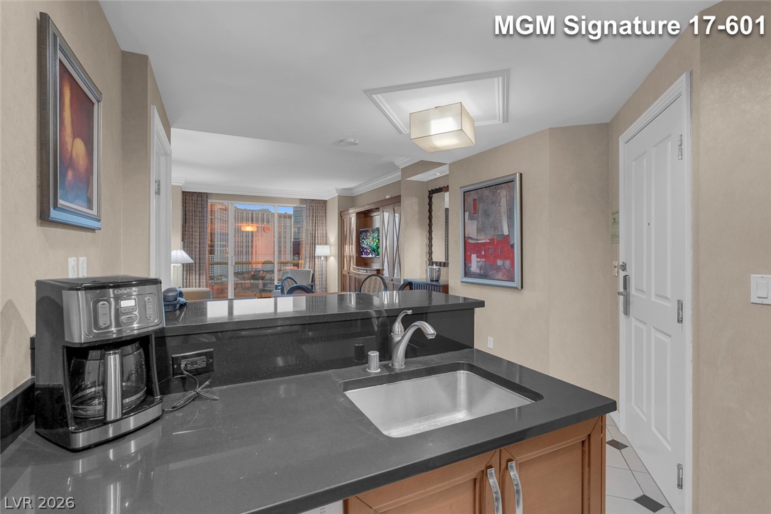 Photo 22 of 85, 145 E Harmon Avenue #1701&1703