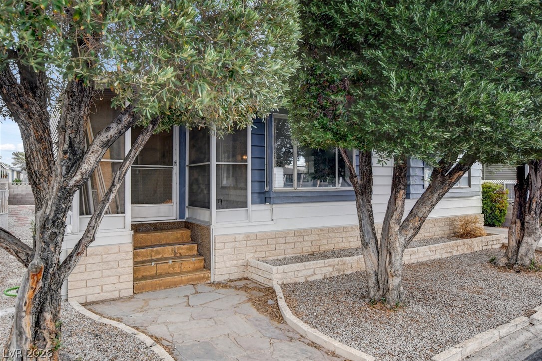 5054 Ridge Drive, Las Vegas 89103