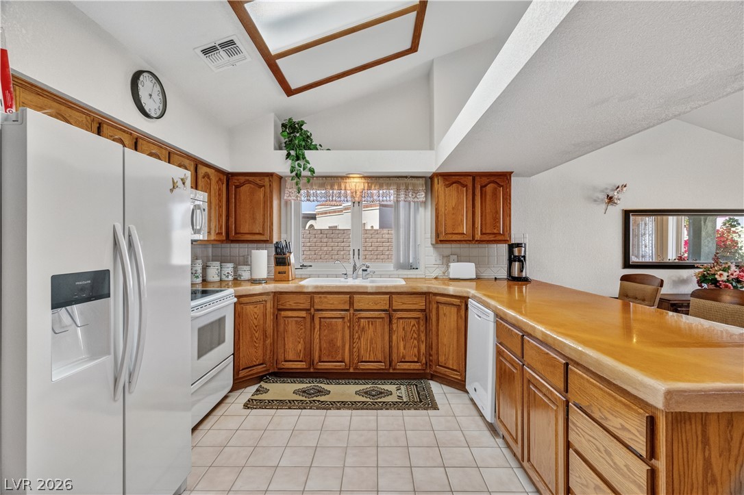 Photo 13 of 87, 2055 Cholla Way