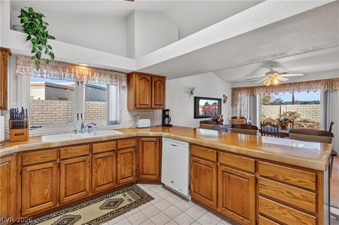 Photo 15 of 87, 2055 Cholla Way