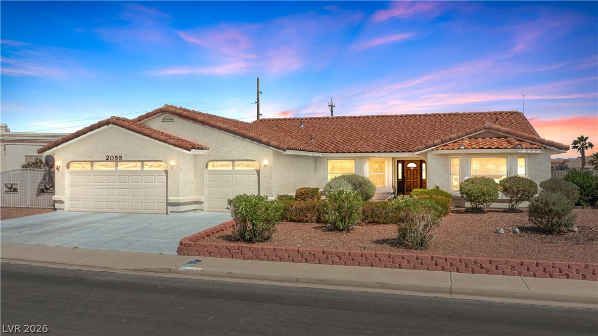 2055 Cholla Way, Laughlin